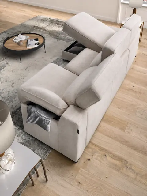 Alternative photo of the product René Sofa